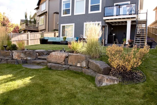 rundle stone retaining wall with steps