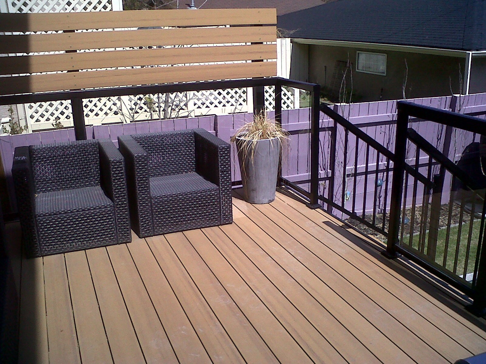decks - Composite deck with black aluminum rails
