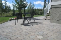 Huge Roman Euro Paving Stone Patio with ample room for a variety of different uses...