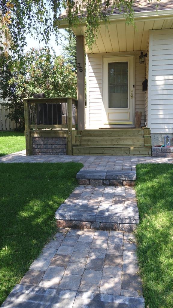 steps - roman pisa and capstone steps with roman euro pavers in rustic with charcoal border